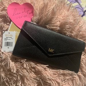 Michael Kors MK Wallet